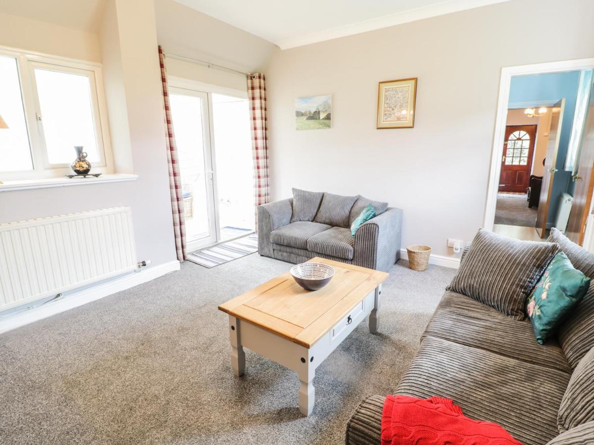 Dyffryn Bach Villa Rug Екстериор снимка